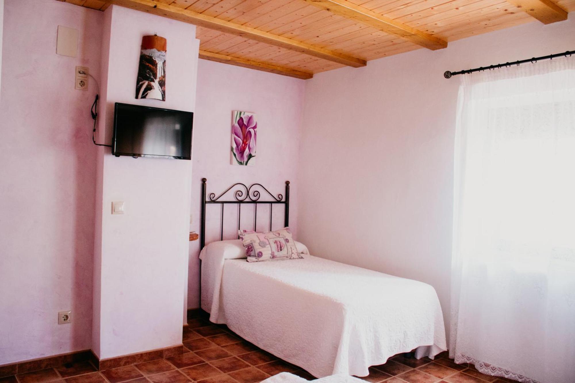 Apartamentos El Callejon Riopar Exterior photo